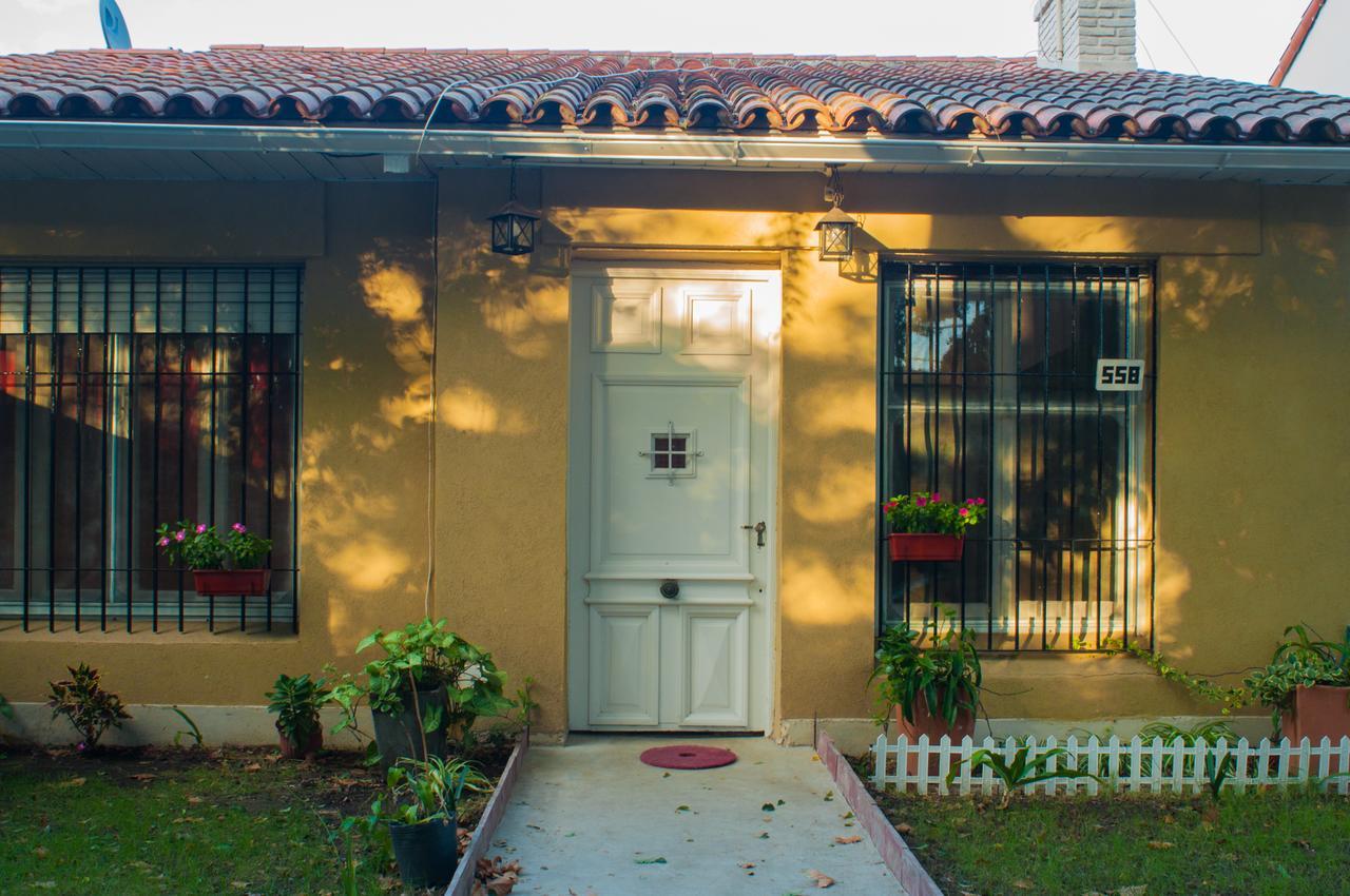 Casa Borges Adrogue Apartment Exterior photo